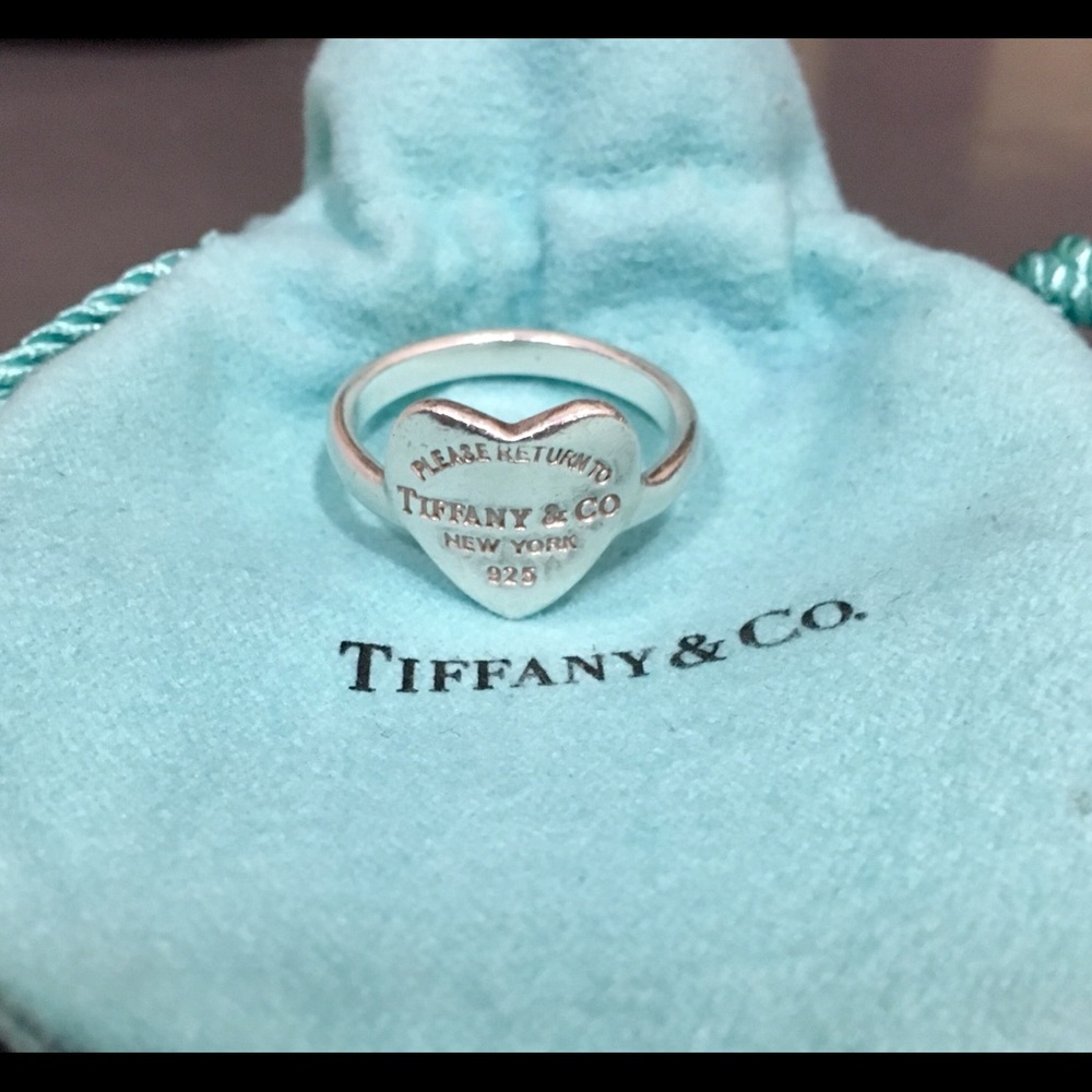Return to Tiff & Co Heart Ring
